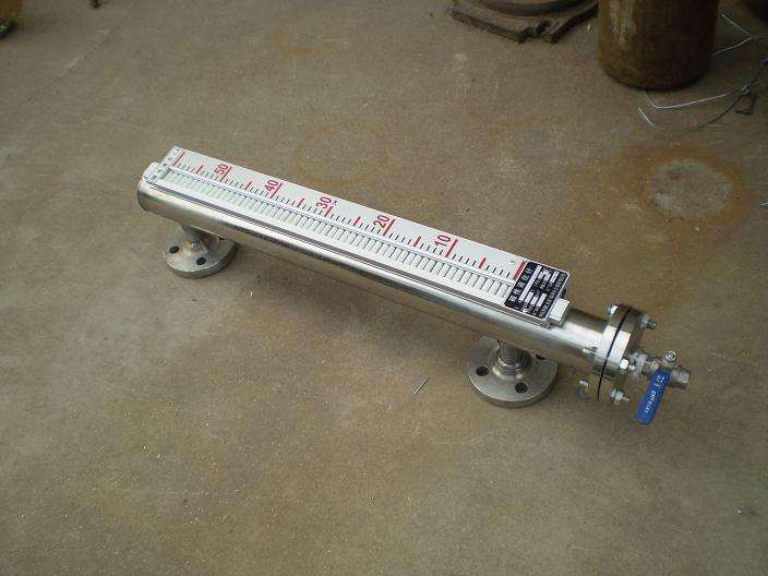 想知道磁翻板液位計的特點及分類嗎？我告訴你